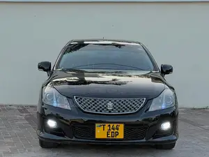 Toyota Crown 2009 White