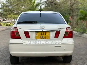 Toyota Premio 2004 White