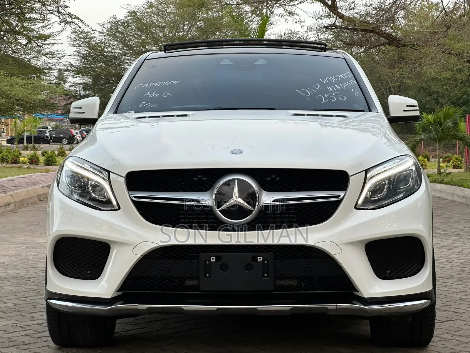 Mercedes-Benz GLE-Class 2016 White