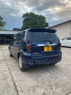 Toyota Corolla Rumion Hatchback 1.5 FWD 2008 Blue