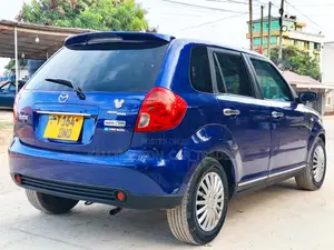 Mazda Verisa 2006 Blue