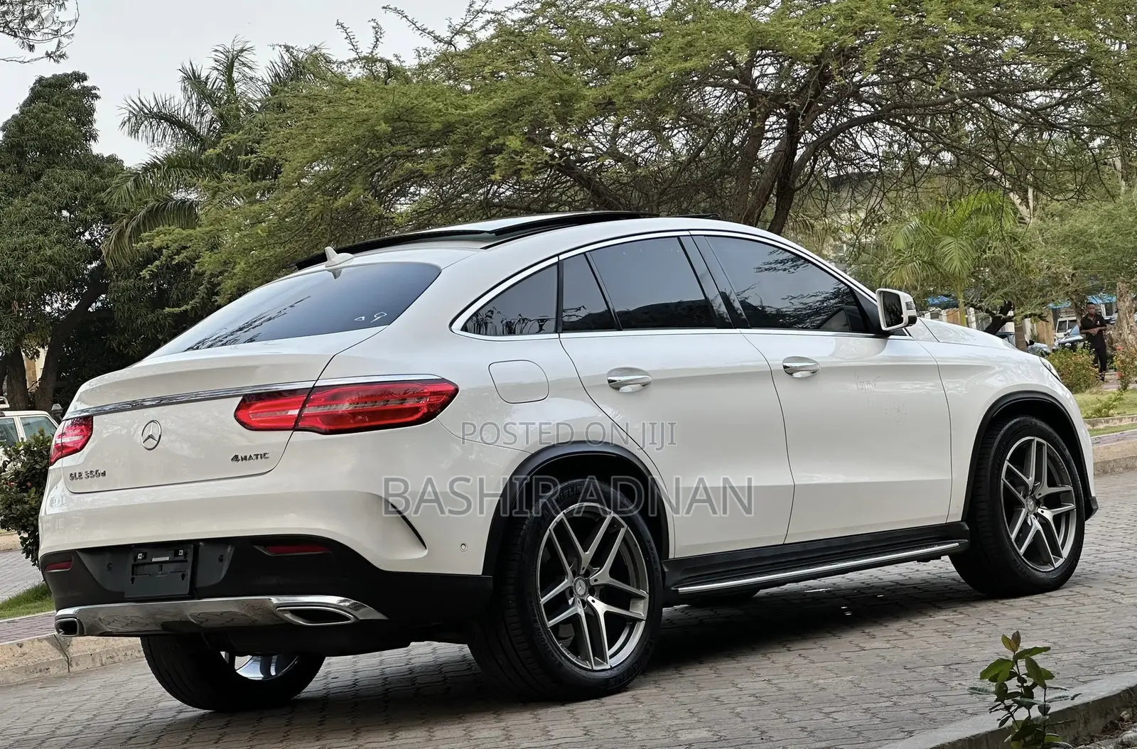 Mercedes-Benz GLE-Class GLE 350d 4MATIC 2017 White
