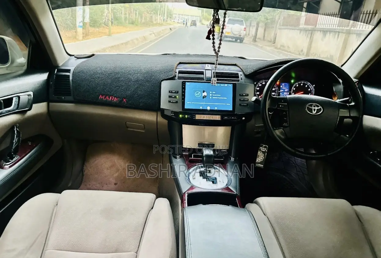 Toyota Mark X 2.5 RWD 2006 White