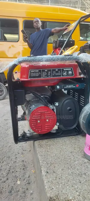 Kingmax 2.8kw Petrol Generator