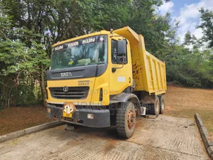 Tata Prima 2018 Yellow for Sale