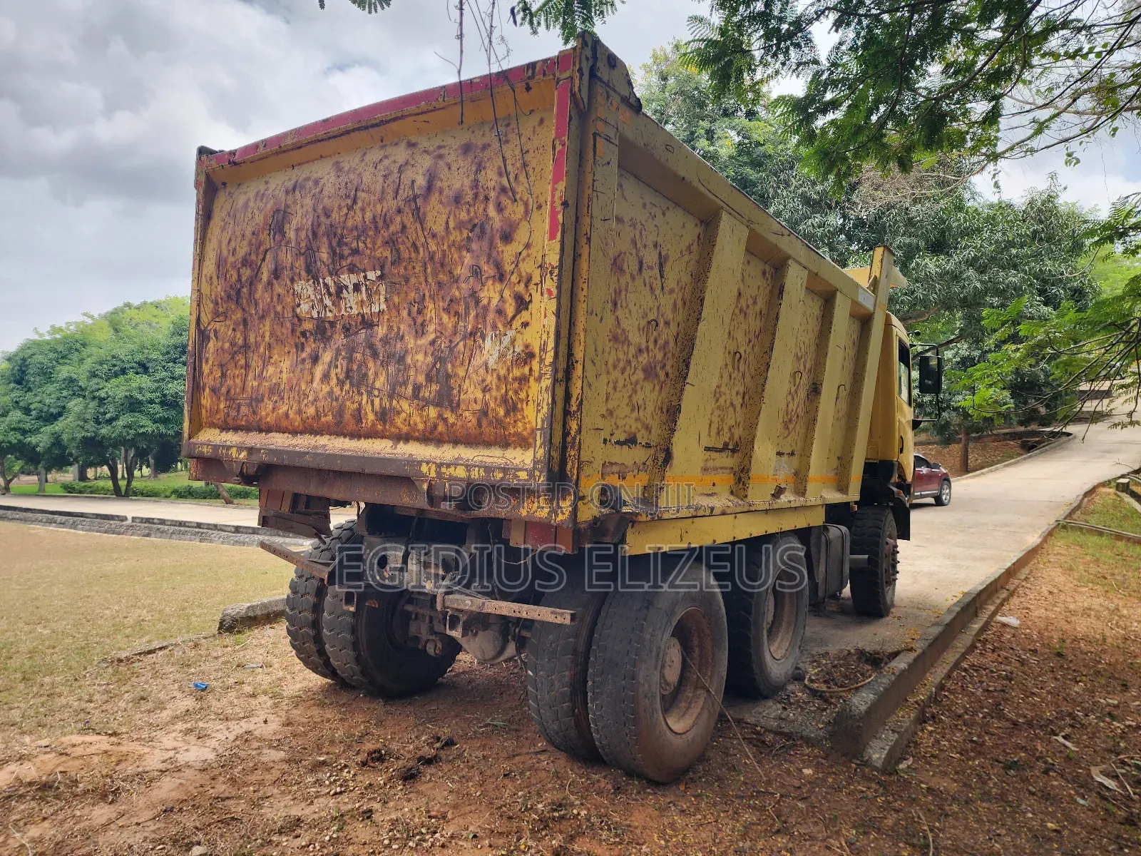 Tata Prima 2018 Yellow for Sale