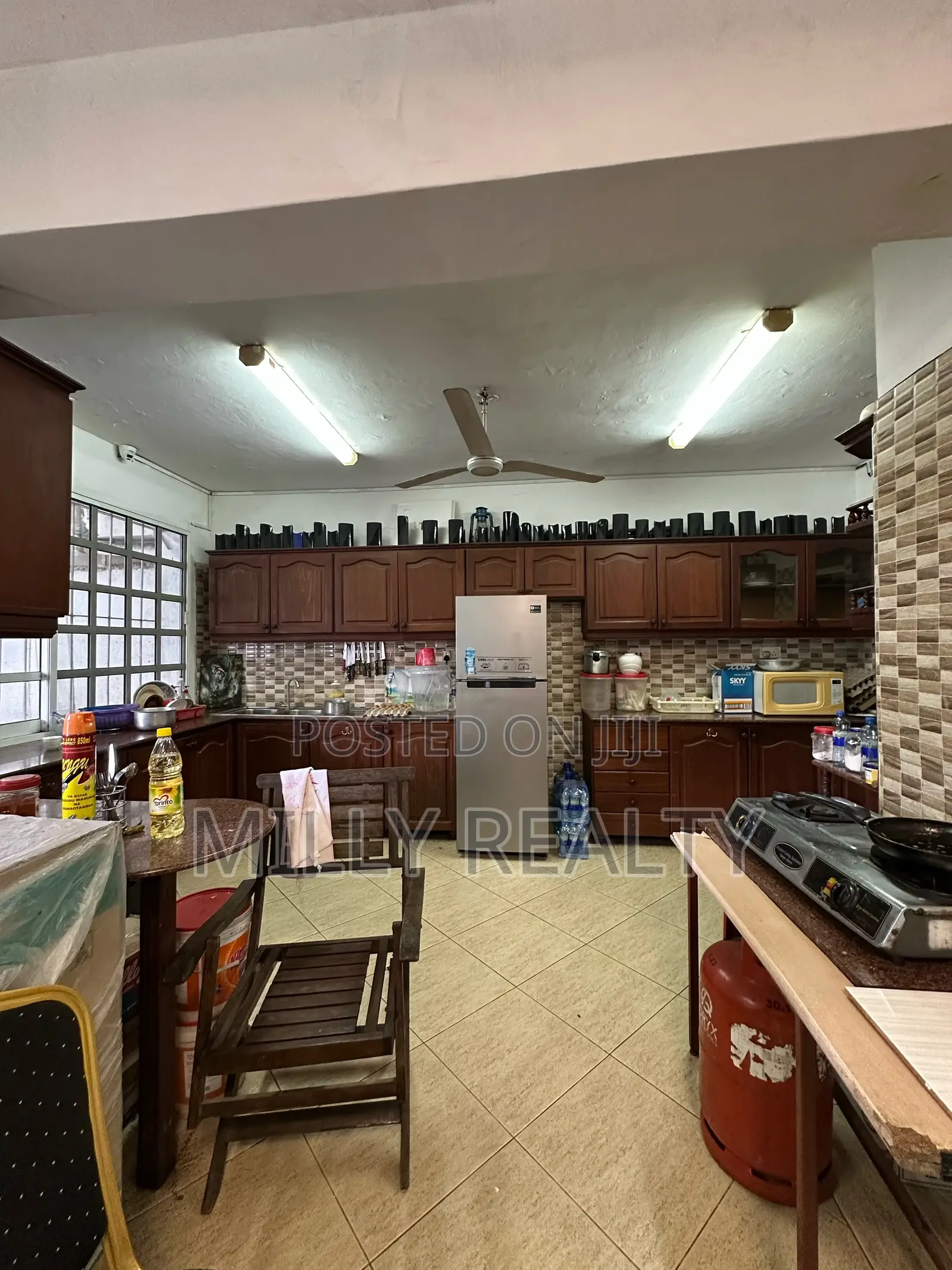 3bdrm House in Msasani Gsm Mall for rent