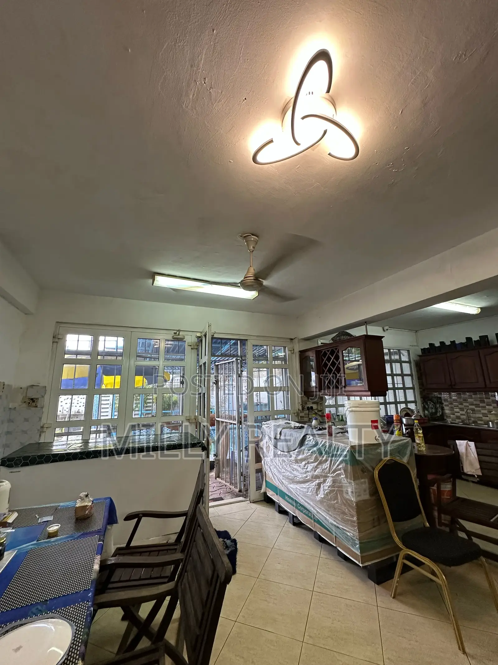 3bdrm House in Msasani Gsm Mall for rent