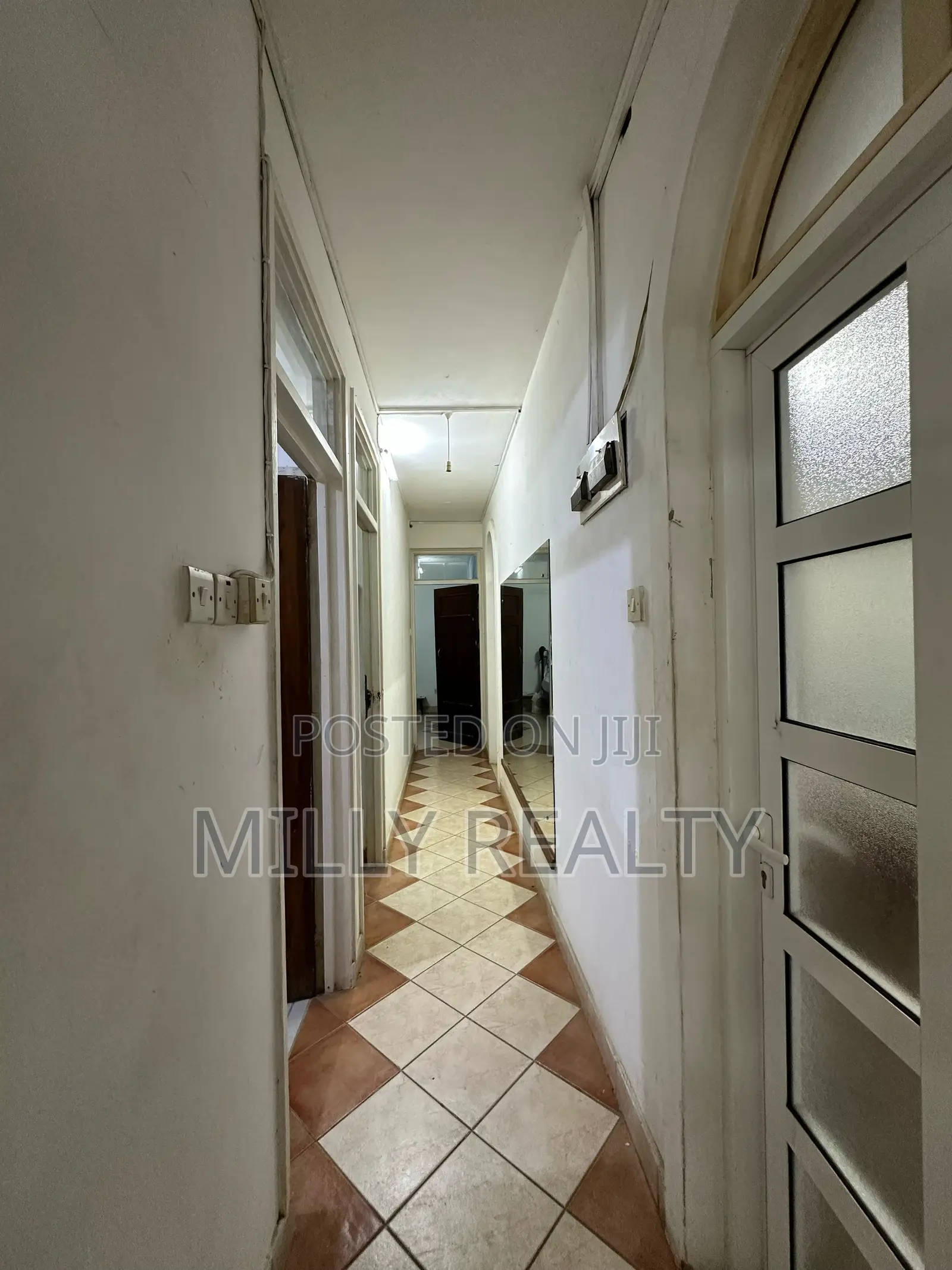 3bdrm House in Msasani Gsm Mall for rent