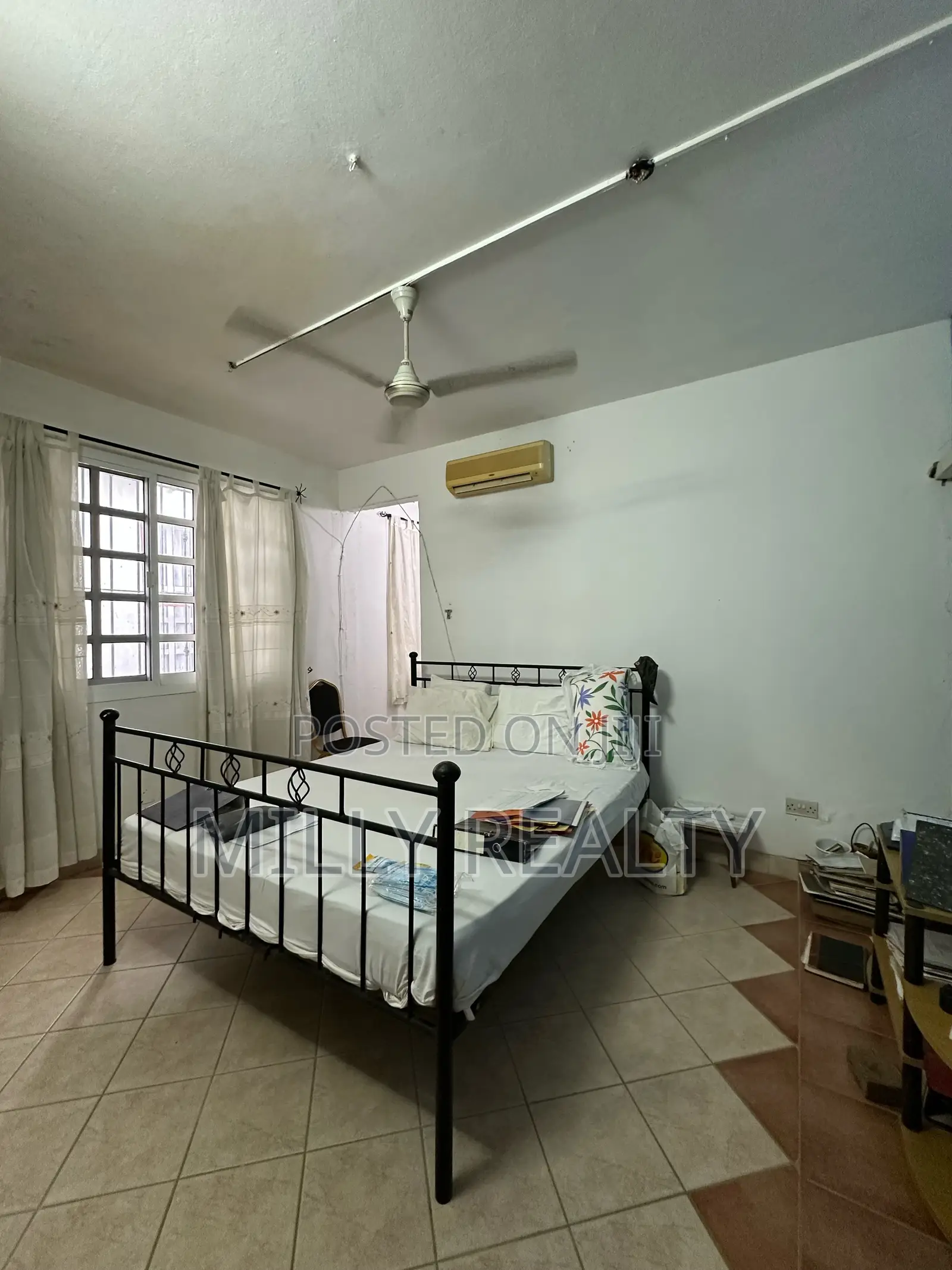 3bdrm House in Msasani Gsm Mall for rent