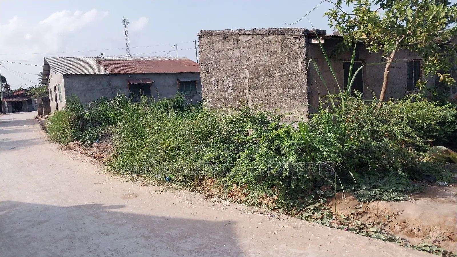Furnished Mini Flat in Open Space And Flat, Kilakala for sale