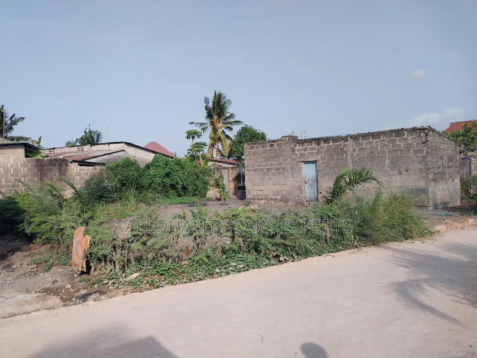 Furnished Mini Flat in Open Space And Flat, Kilakala for sale