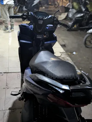 Honda 2023 Blue