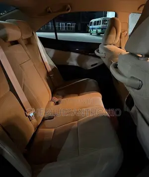 Toyota Crown 2014 Silver