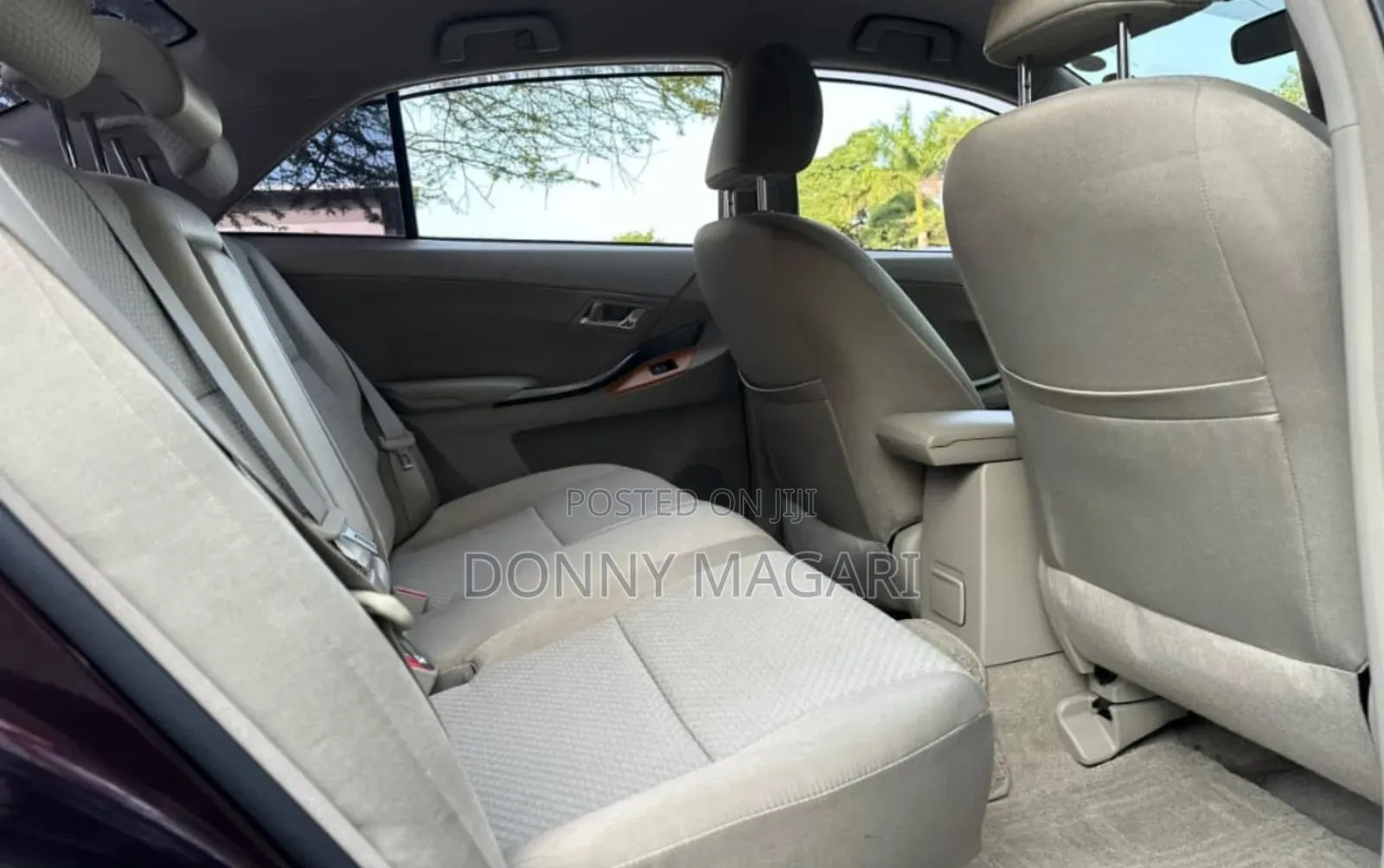 Toyota Premio 2009 Maroon