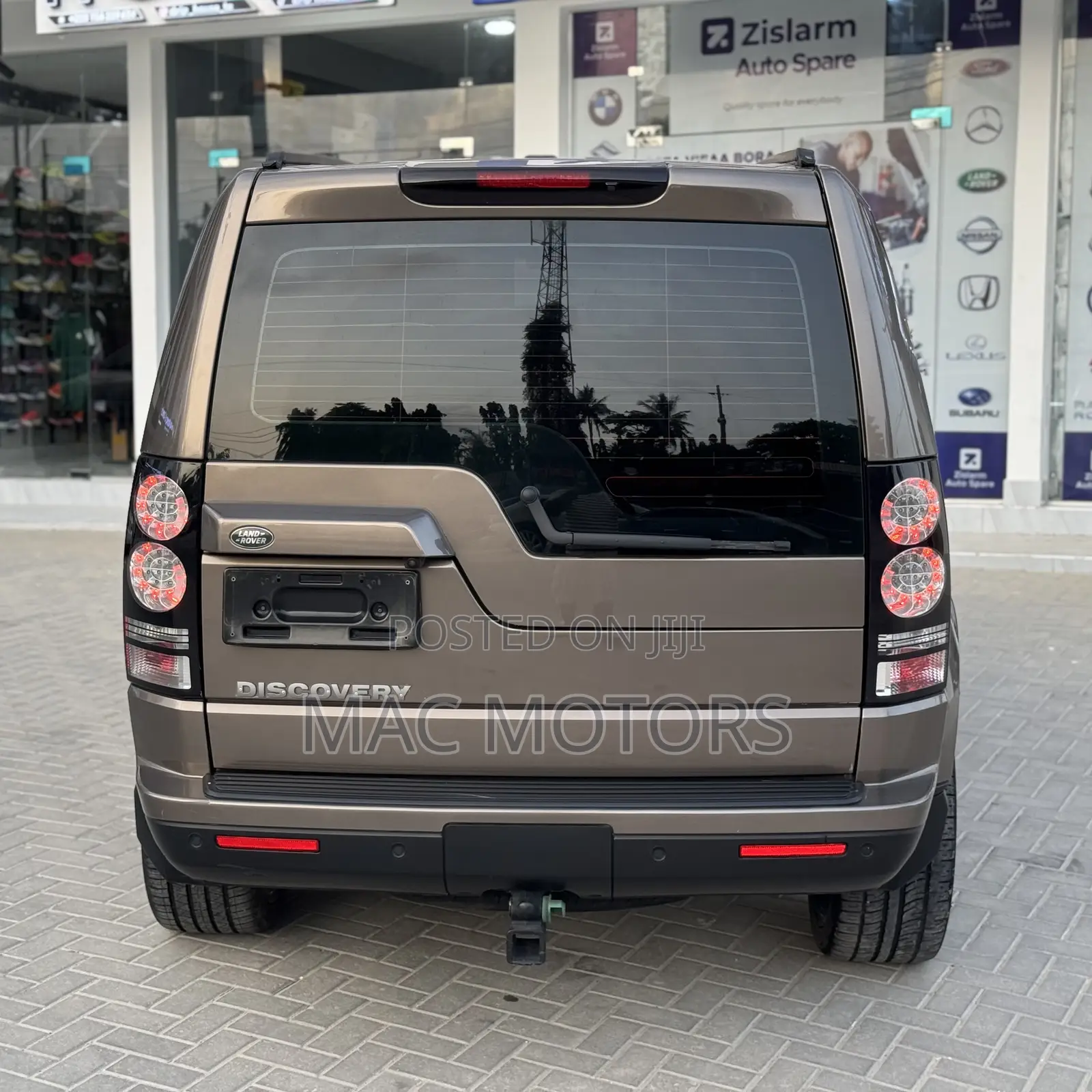 Land Rover Discovery 2016 Brown