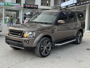 Land Rover Discovery 2016 Brown