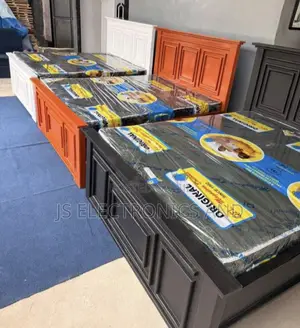 Kitanda Vya Mbao Vipya 5/6 Ni Mbao Ngumu (Kitanda Tu) Free Delivery