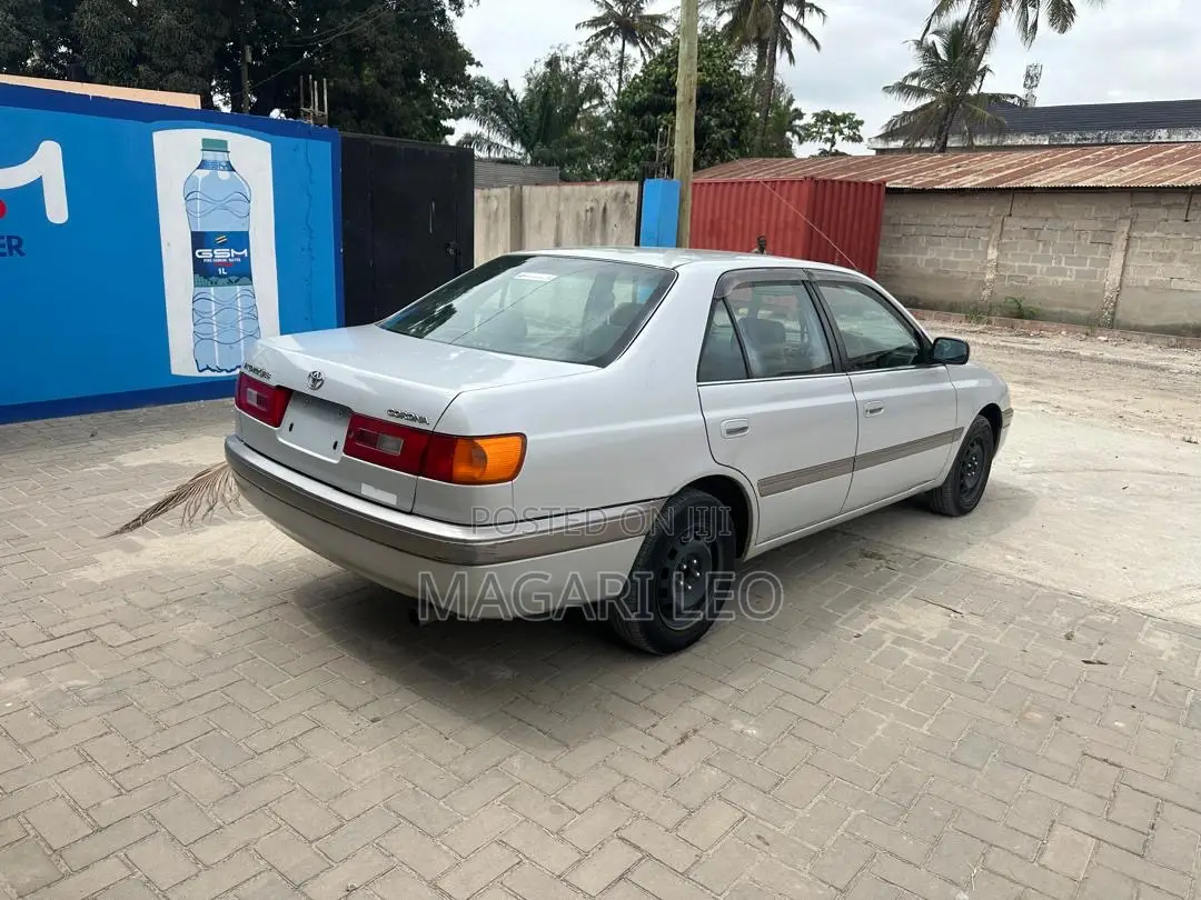 Toyota Premio 2002 Silver