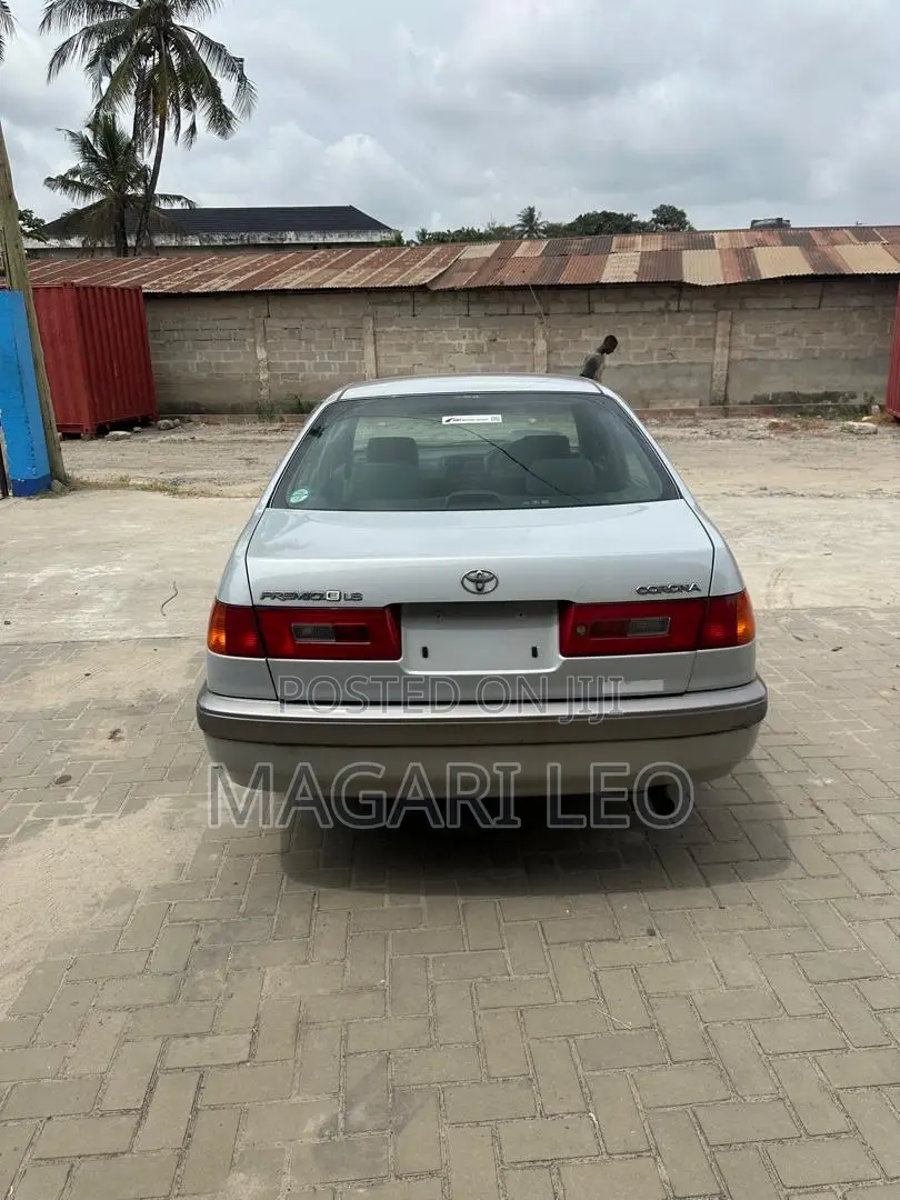 Toyota Premio 2002 Silver