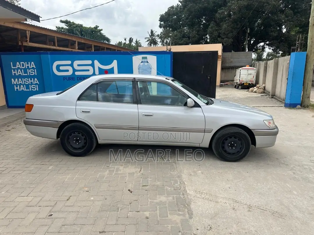 Toyota Premio 2002 Silver