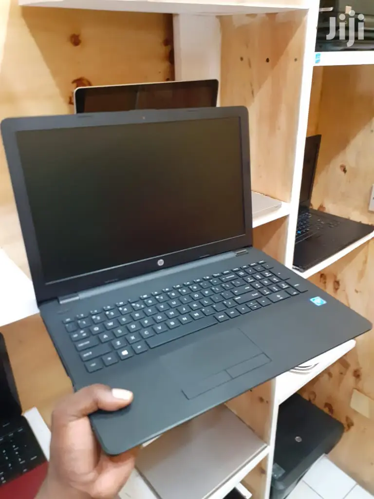 Laptop HP 250 G7 8GB Intel Core I5 HDD 500GB