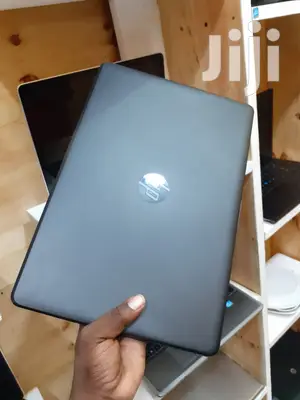 Laptop HP 250 G7 8GB Intel Core I5 HDD 500GB