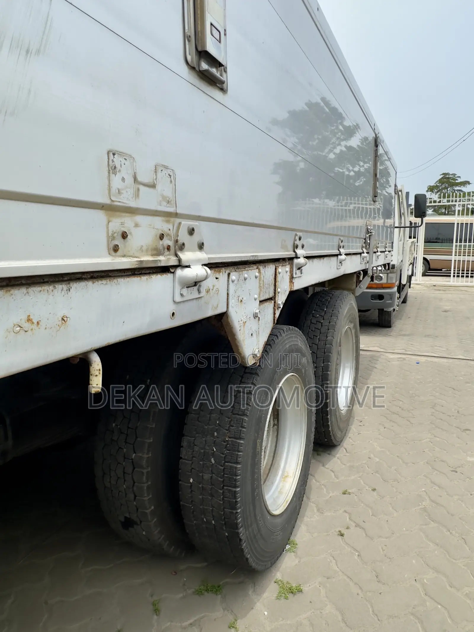 Mitsubishi Fuso Tandum