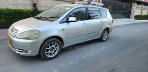 Toyota Ipsum 2004 Silver