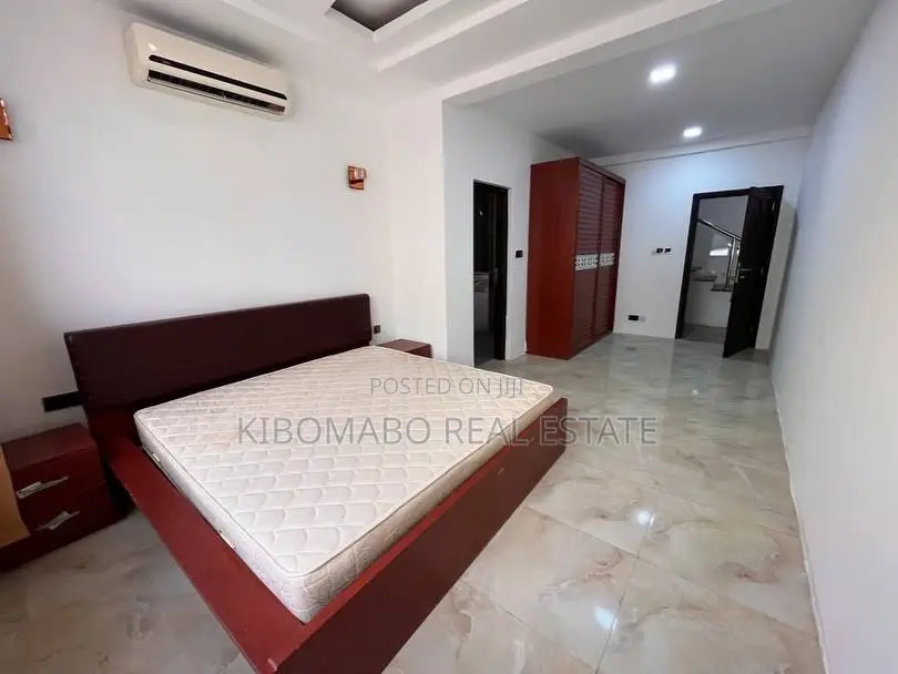 Furnished 5bdrm Villa in Masaki for rent
