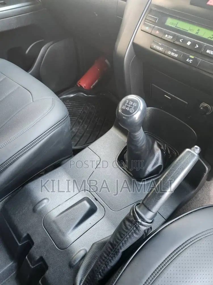 Toyota Land Cruiser 2015 White