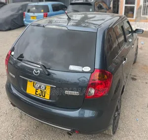 Mazda Verisa 2010 Gray