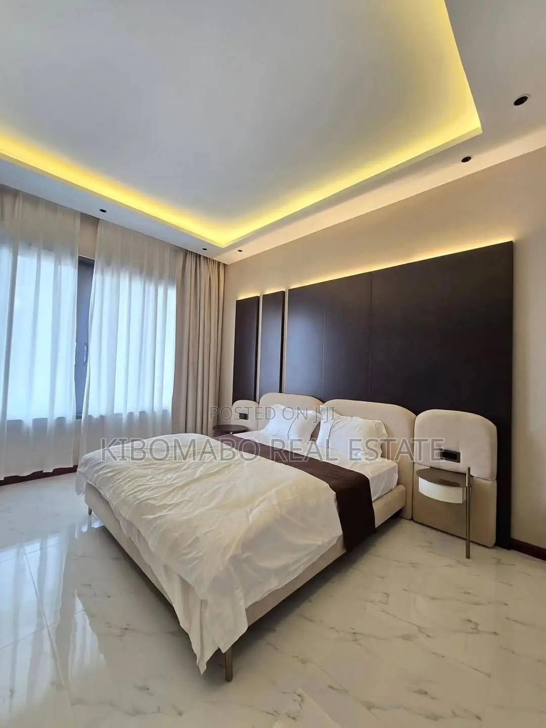 Furnished 2bdrm Apartment in Oyster Bay for sale