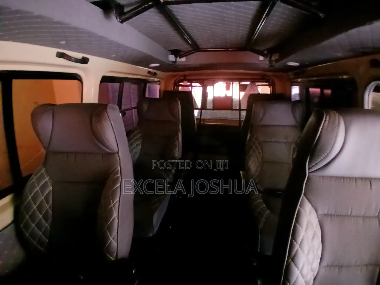 Toyota Regius 2006 Beige
