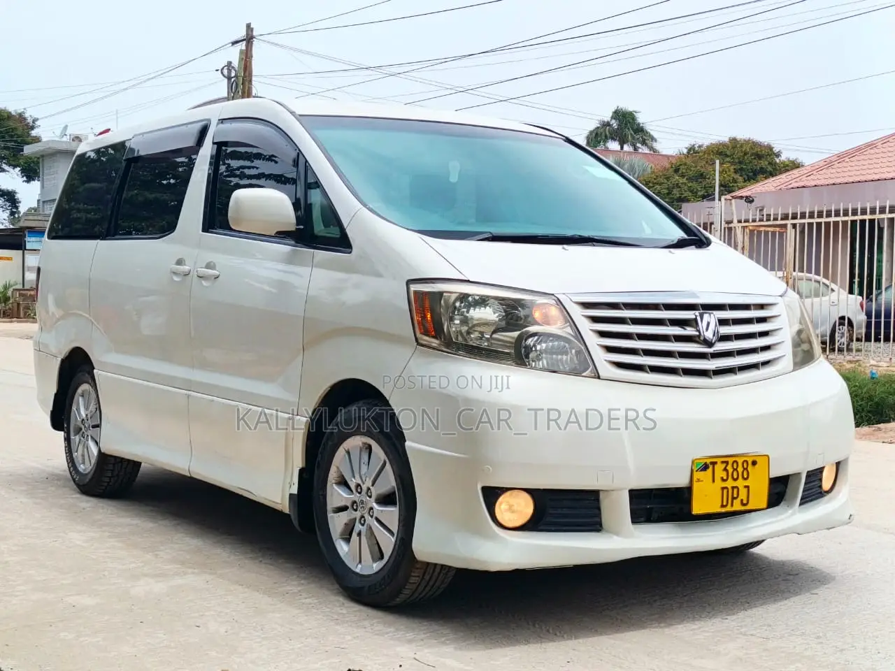 Toyota Alphard 2004 White
