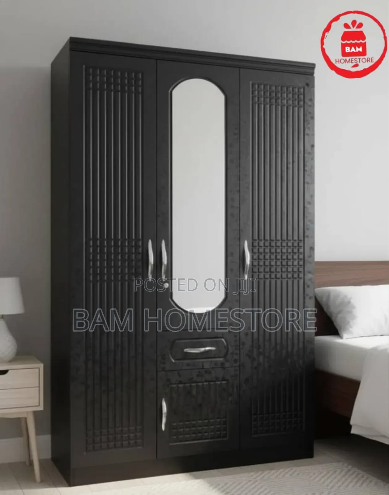 Modern Imported 3-Door Wooden Wardrobe With Mirror - Kabati La Nguo