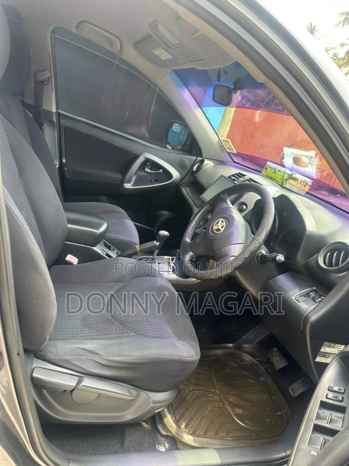 Toyota Vanguard 2010 Gray