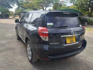 Toyota Vanguard 2007 Black