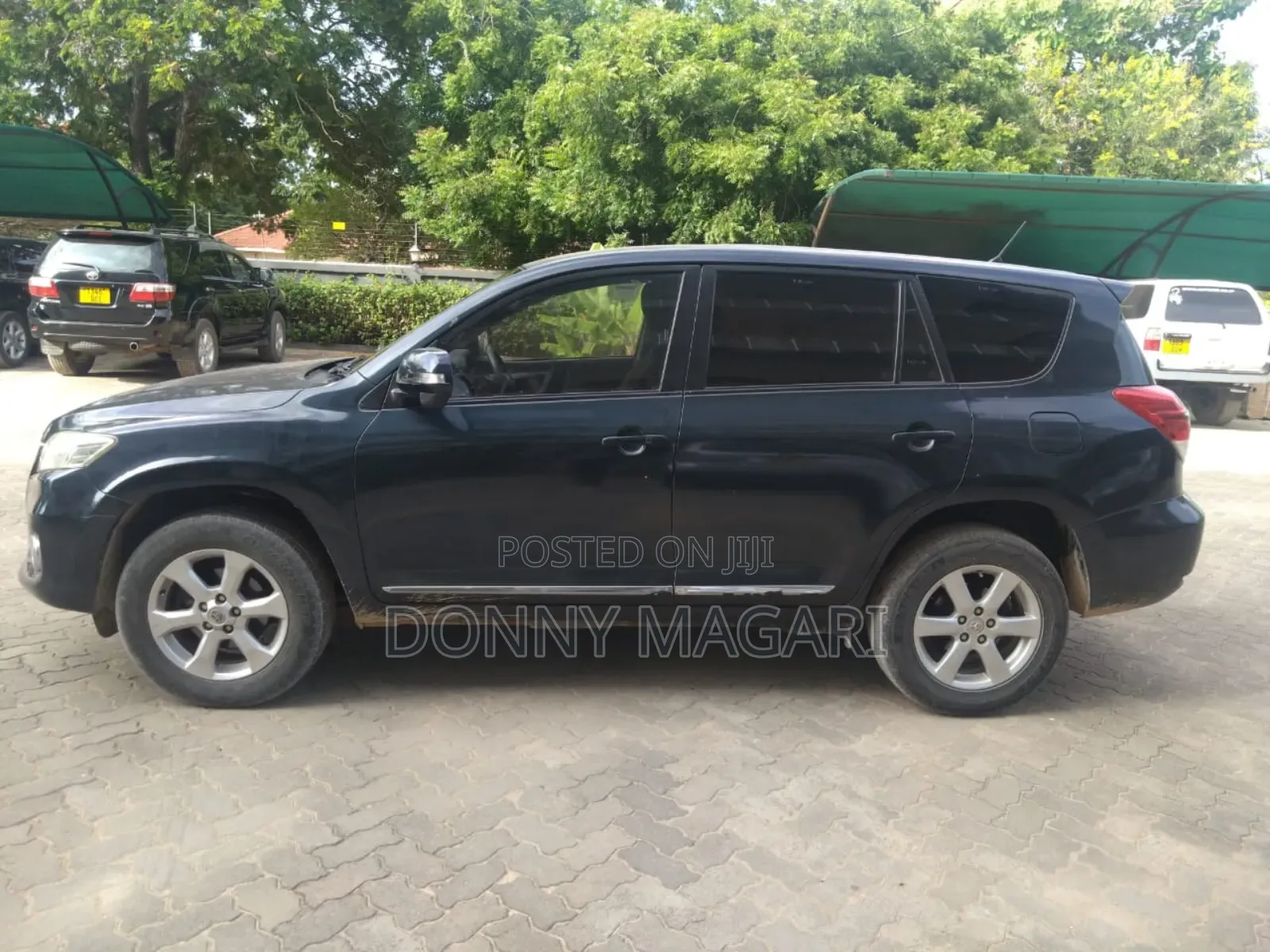 Toyota Vanguard 2007 Black