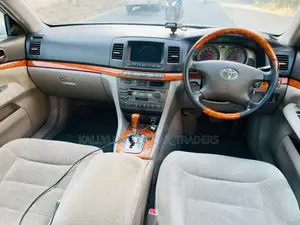 Toyota Mark II 2004 Silver