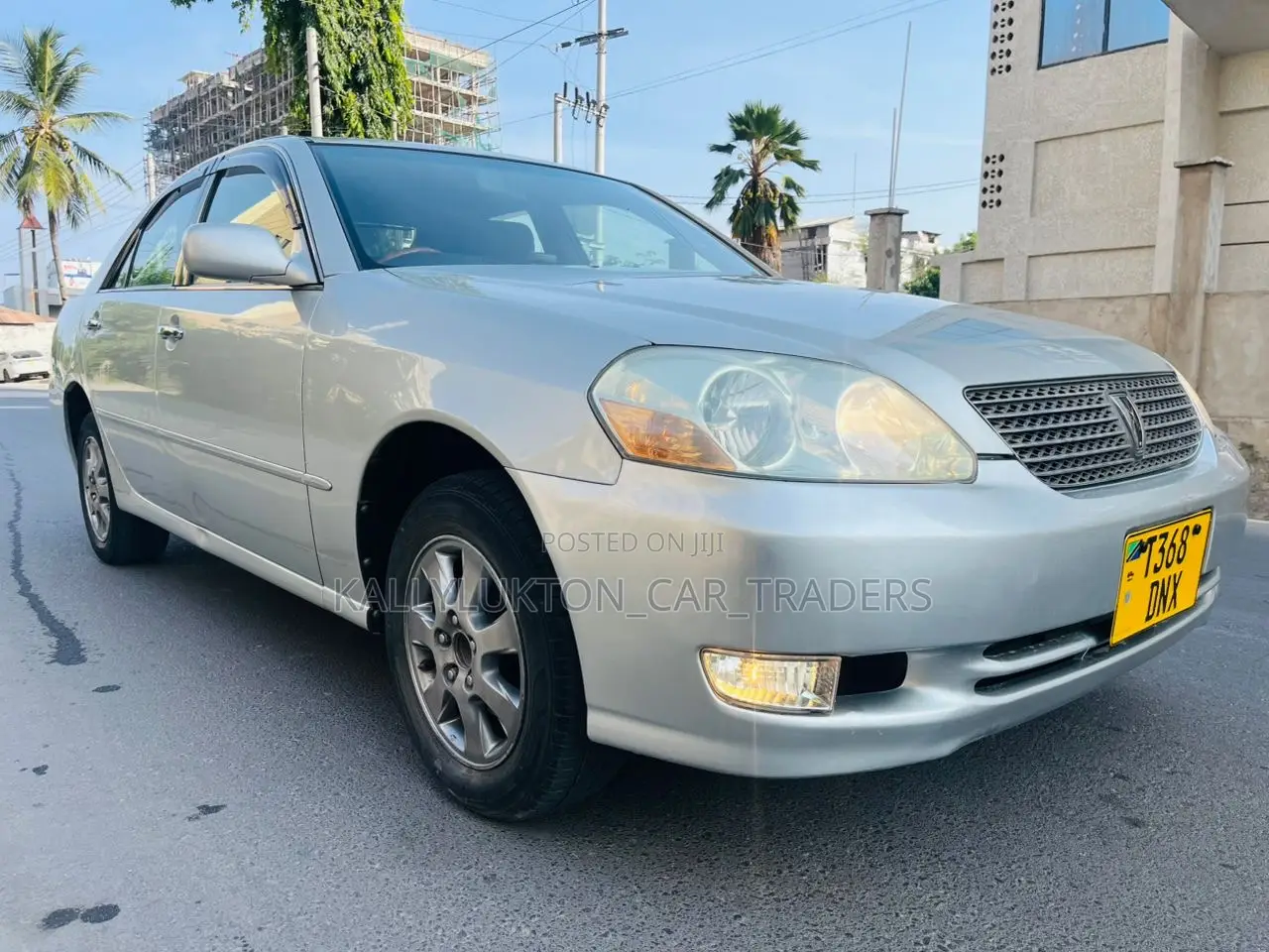 Toyota Mark II 2004 Silver