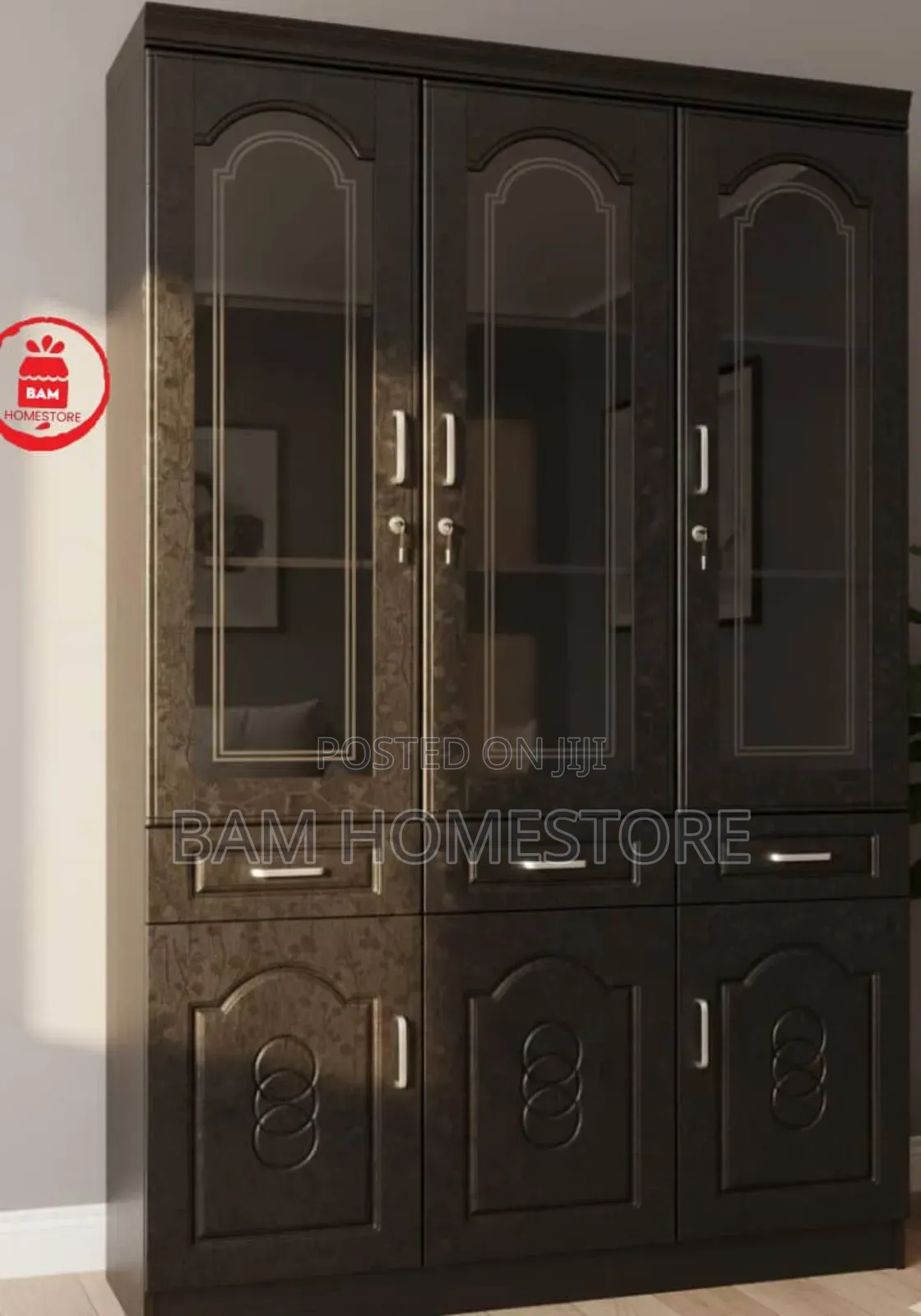 Luxury 3-Door Modern Glass Cabinet - Kabati La Vyombo La Kisasa