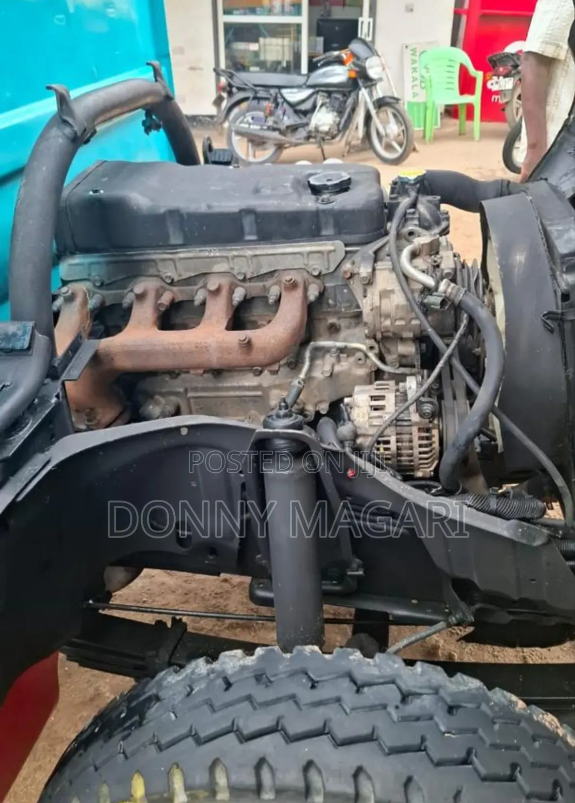 Mitsubishi Canter 2010 Blue