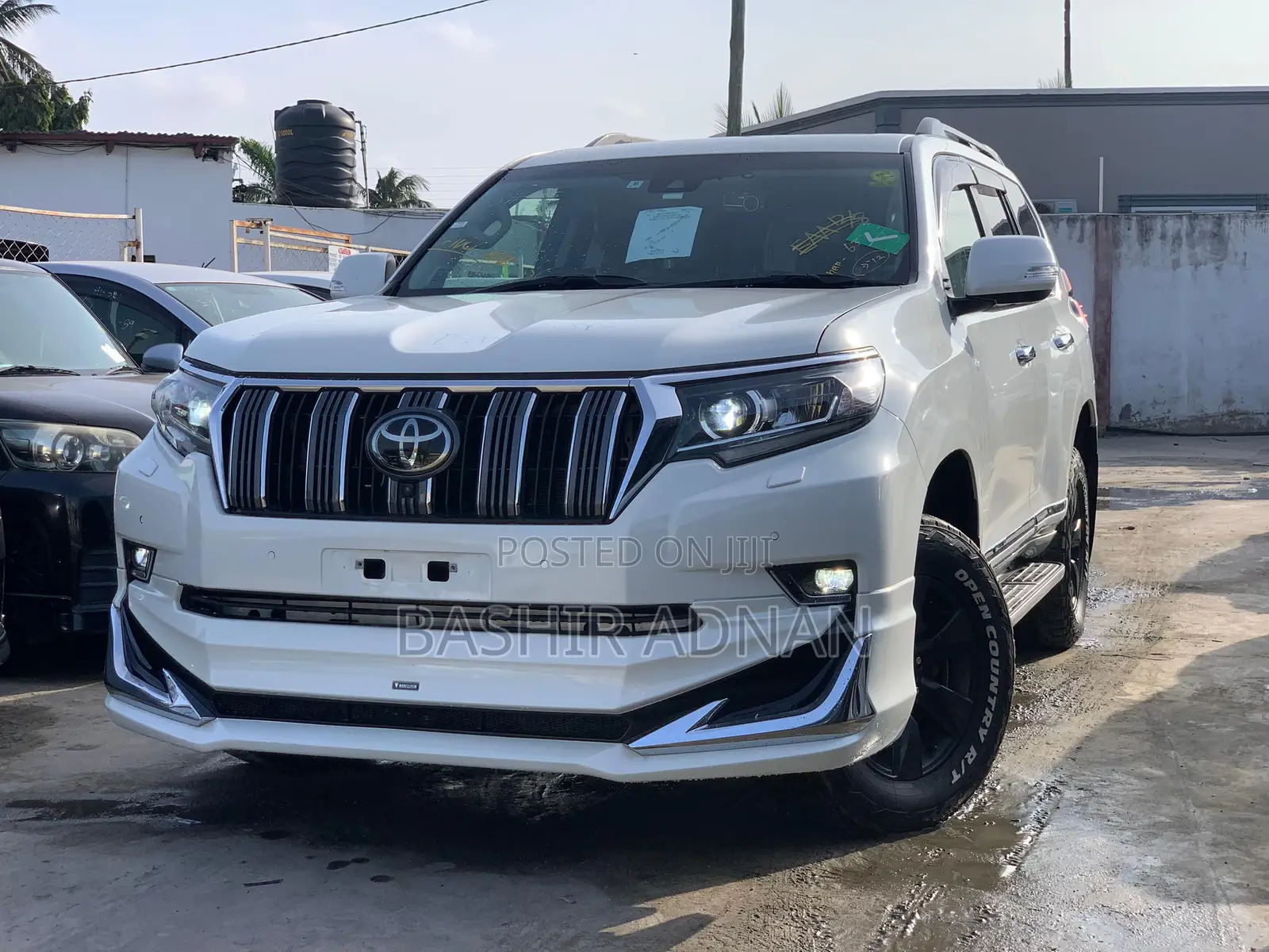 Toyota Land Cruiser Prado 2.8 2022 White