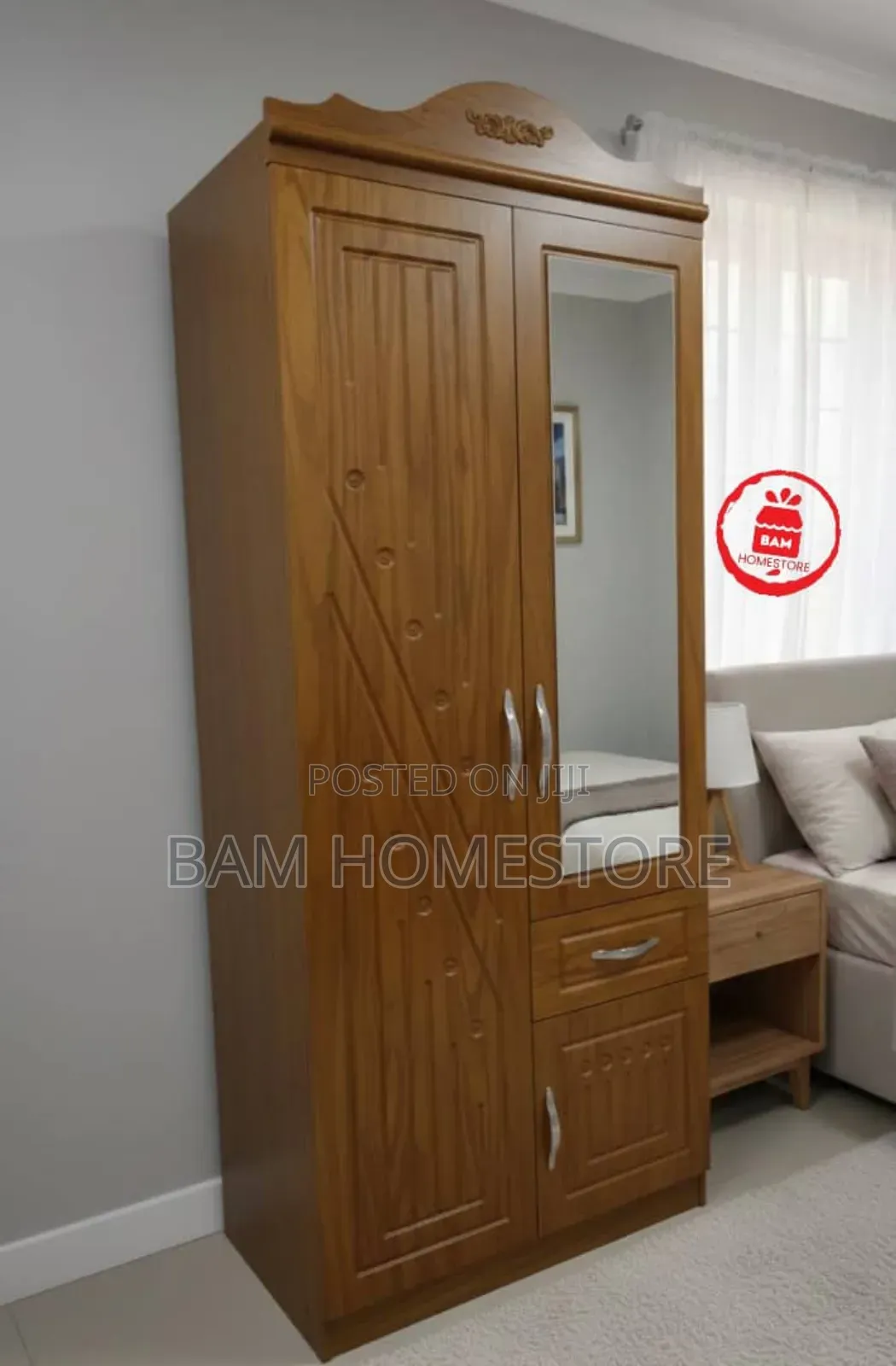 Imported Luxury 2-Door Wardrobe With Mirror - Kabati Ya Nguo Ya Kisasa
