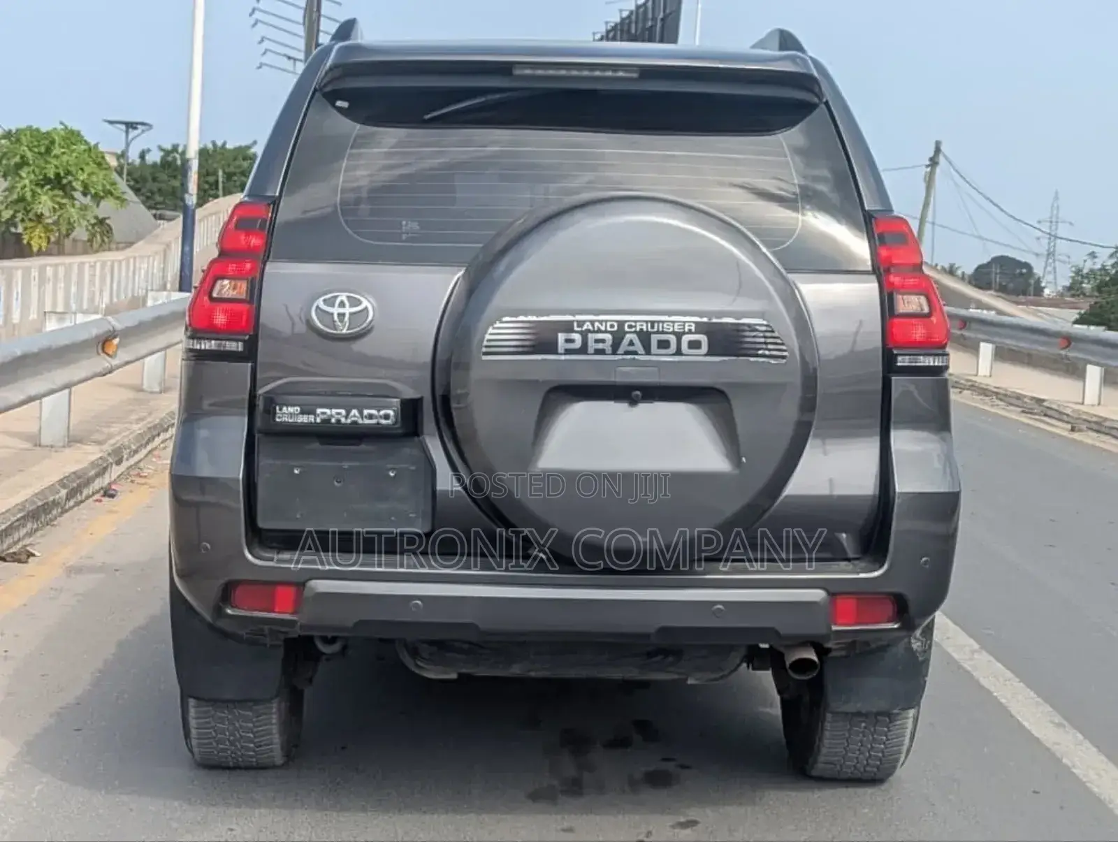 Toyota Land Cruiser Prado 4.0 Petrol TX 2018 Gray