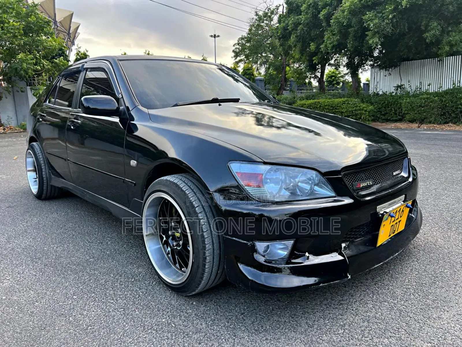 Toyota Altezza 1998 Black