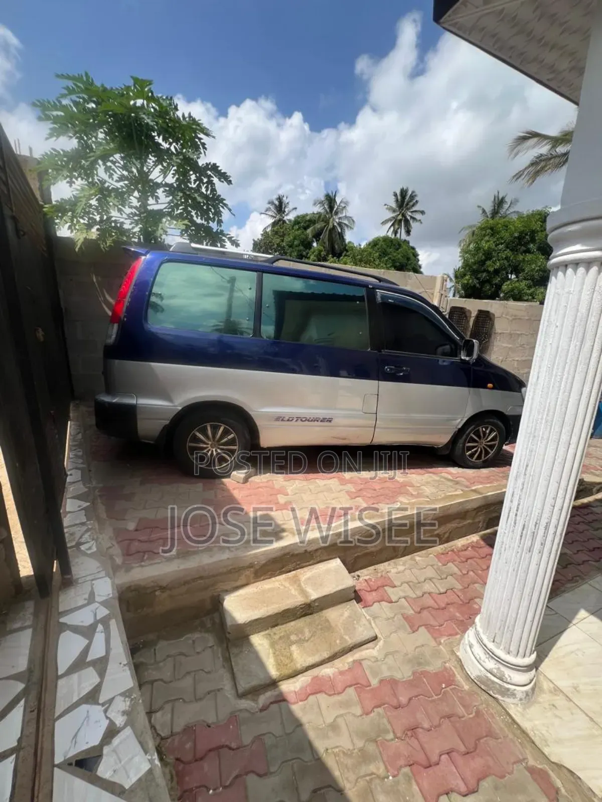 Toyota HiAce 2008 Blue