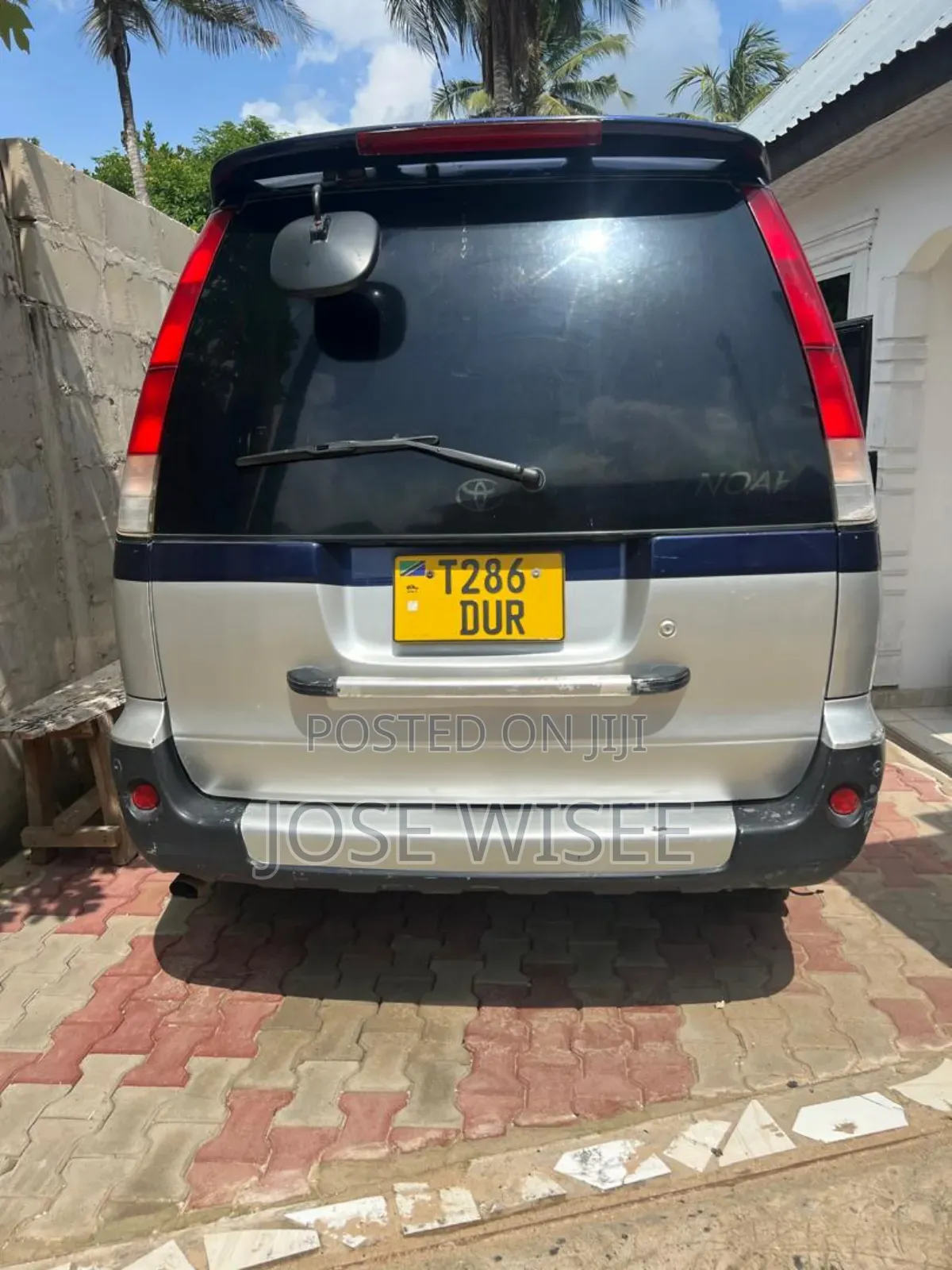 Toyota HiAce 2008 Blue