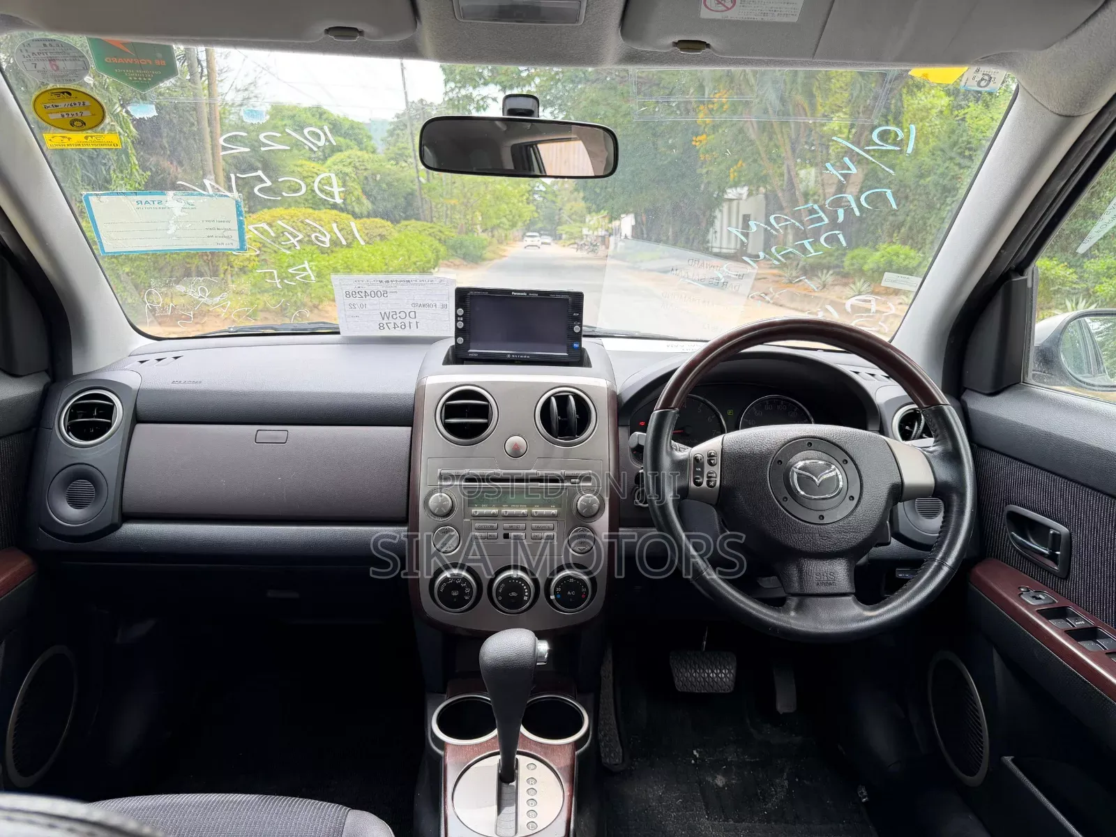Mazda Verisa 2005 Silver